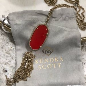Kendra Scott pendant necklace